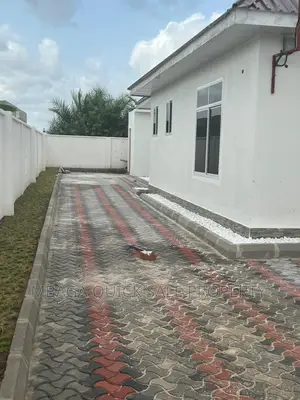 4bdrm House in Kigamboni for sale