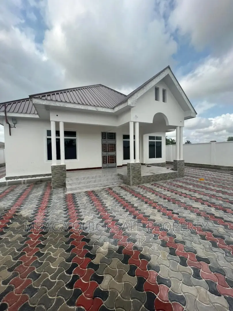 4bdrm House in Kigamboni for sale