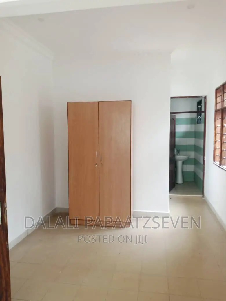 3bdrm House in Dalalipapaatzseven, Kinondoni for rent