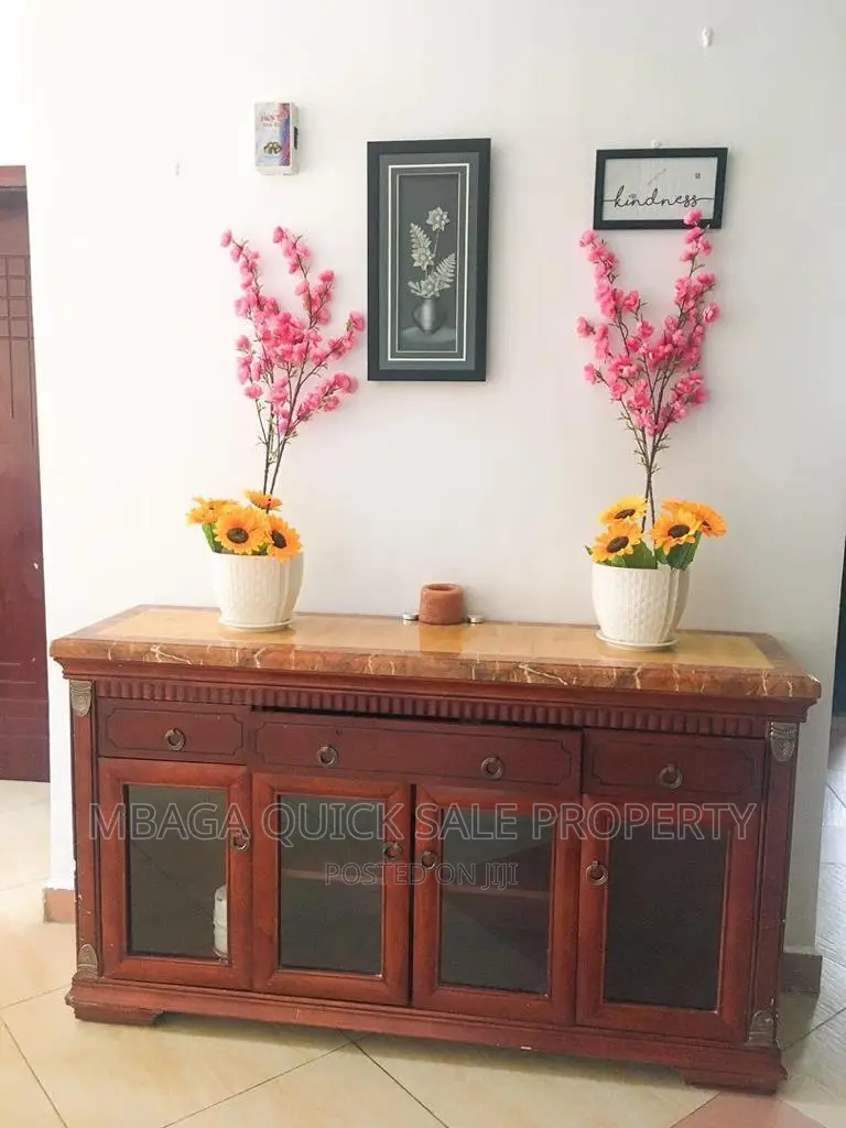 Furnished 3bdrm Apartment in Mikocheni for sale