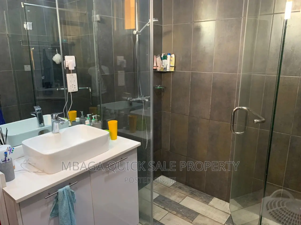 Furnished 3bdrm Apartment in Mikocheni for sale
