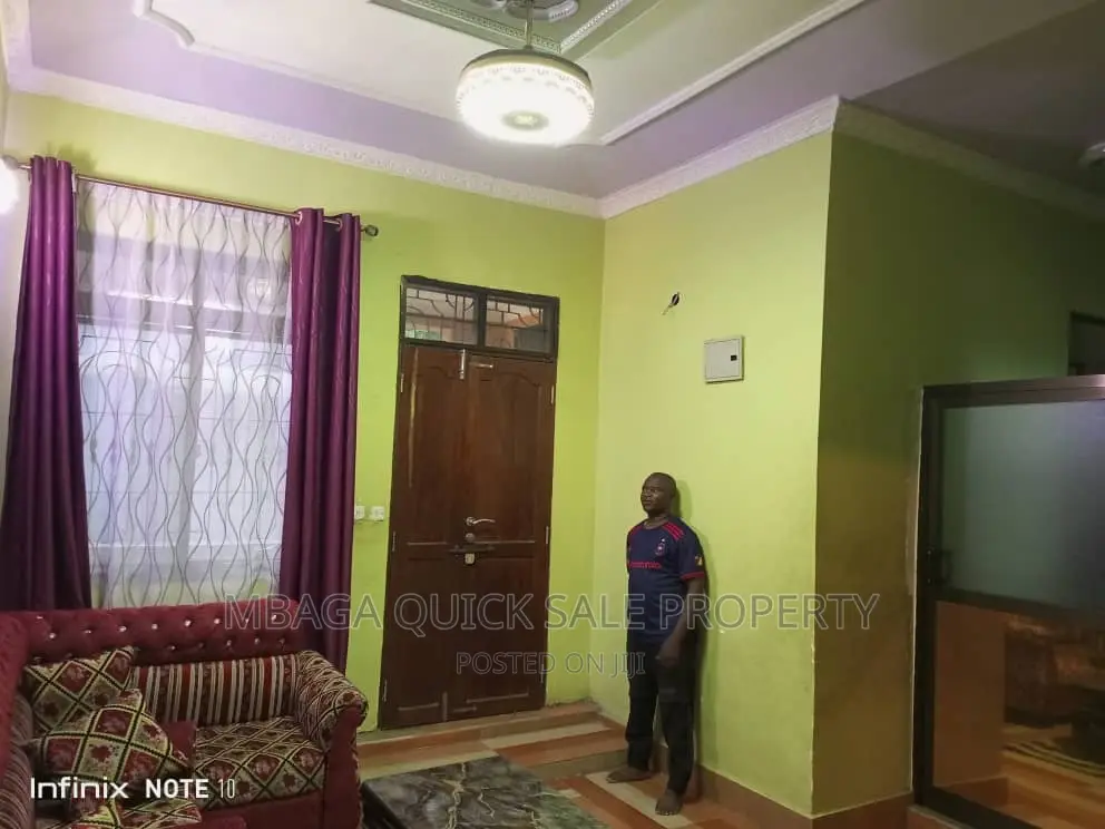 3bdrm House in Mbagala Saku for sale