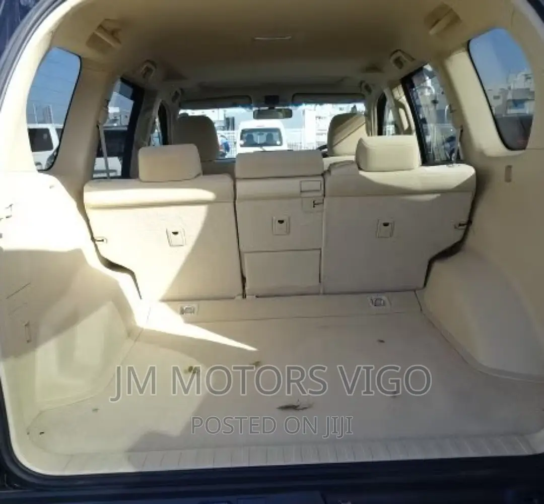 Toyota Land Cruiser Prado 2015 Black