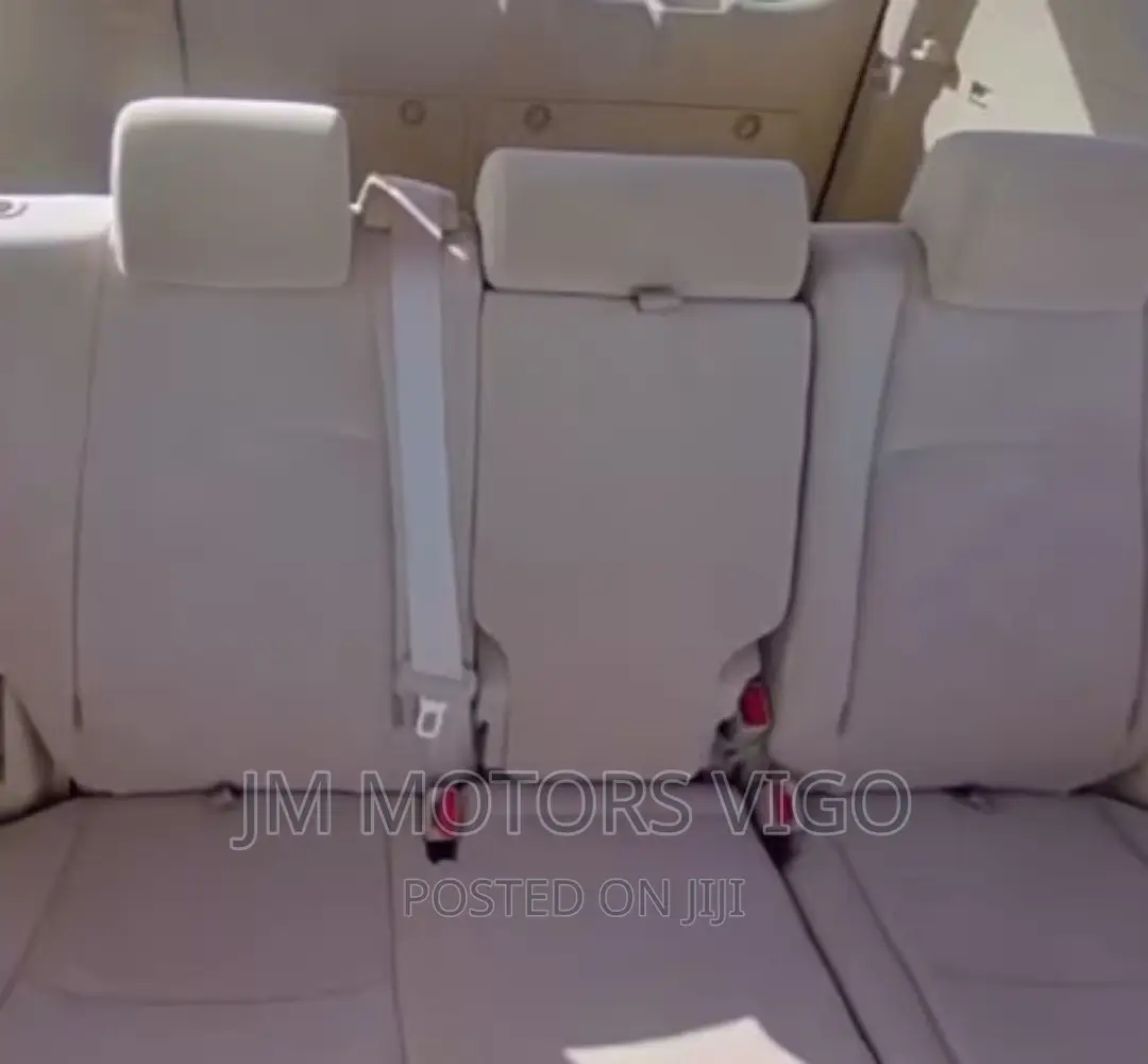 Toyota Land Cruiser Prado 2015 Black
