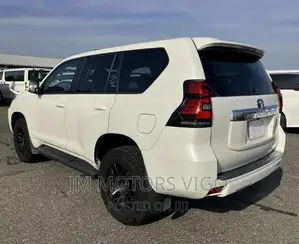 Toyota Land Cruiser Prado 2017 Pearl