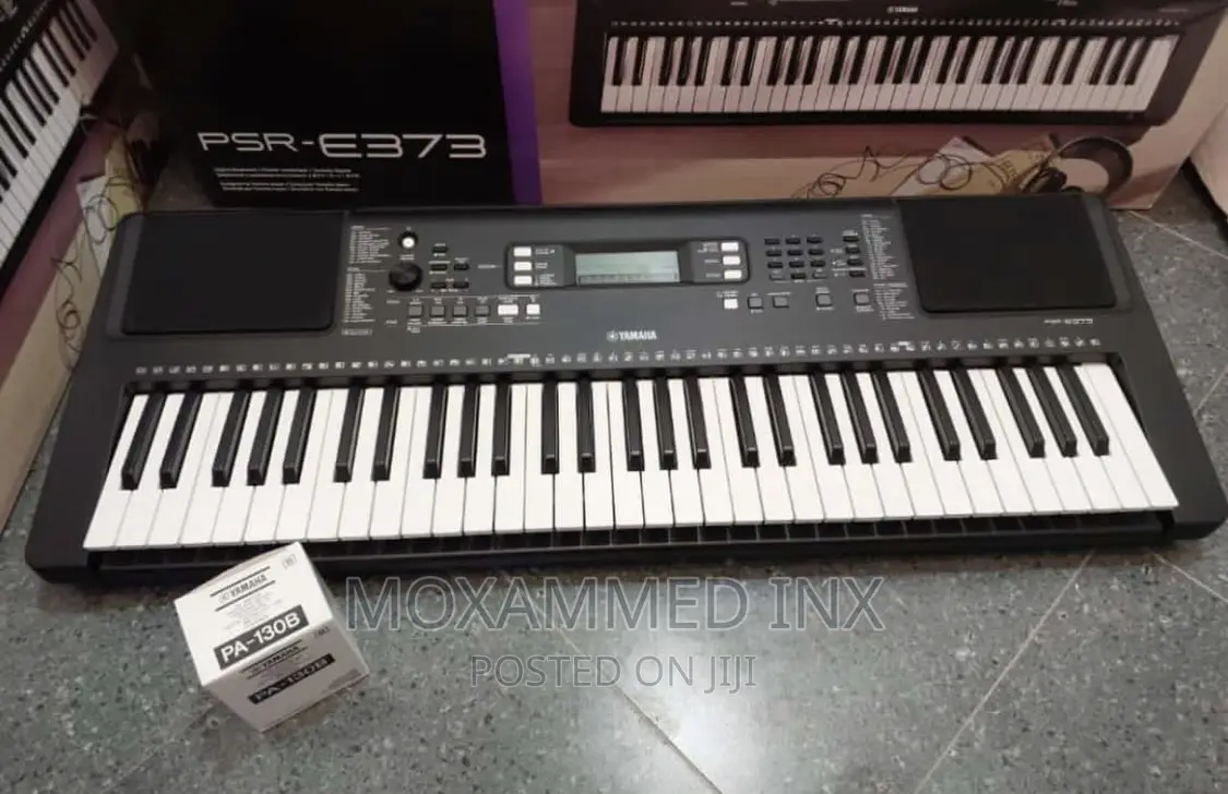 Yamaha Psr E373