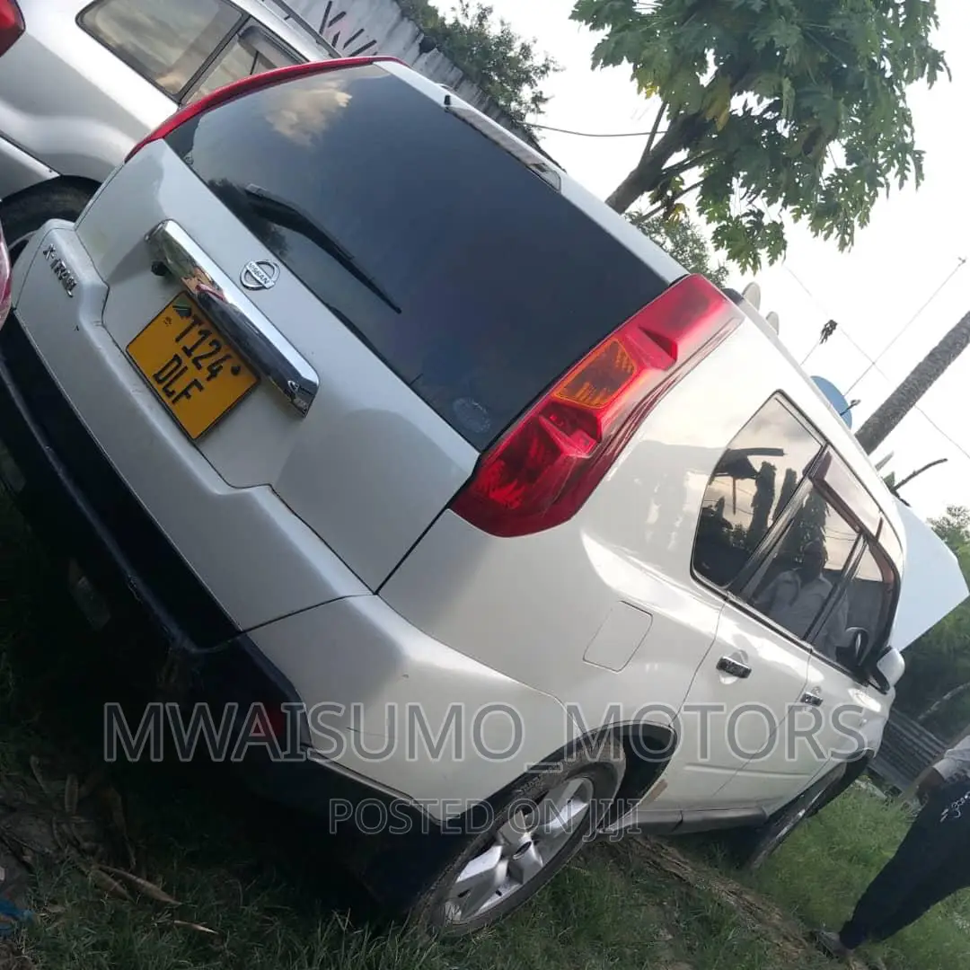 Nissan X-Trail 2008 White