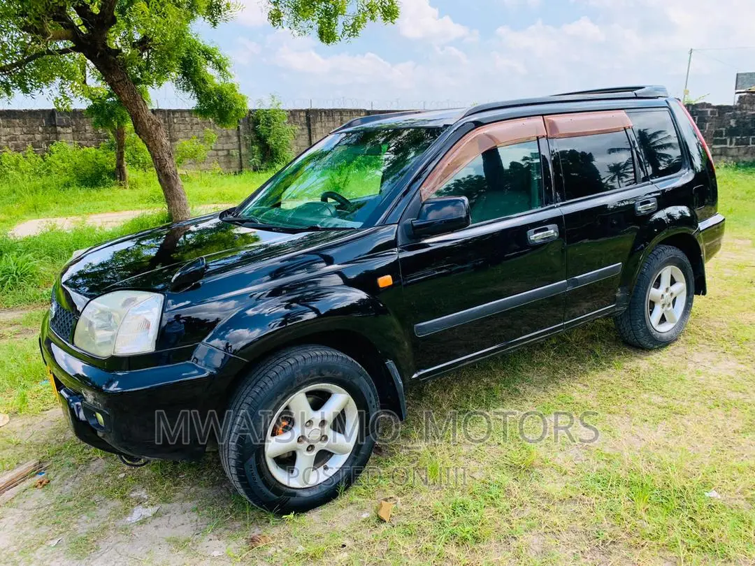 Nissan X-Trail 2003 Black