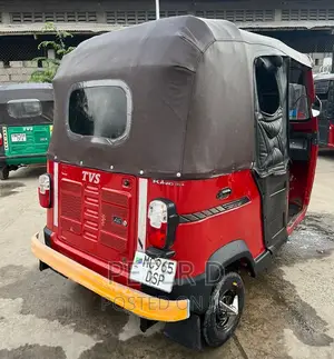 TVS Neo NX 2023 Red
