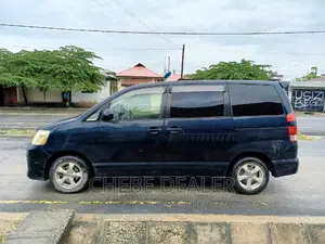 Toyota Noah 2004 Black