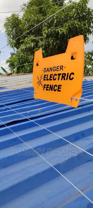 Sin Board for Electric Fence