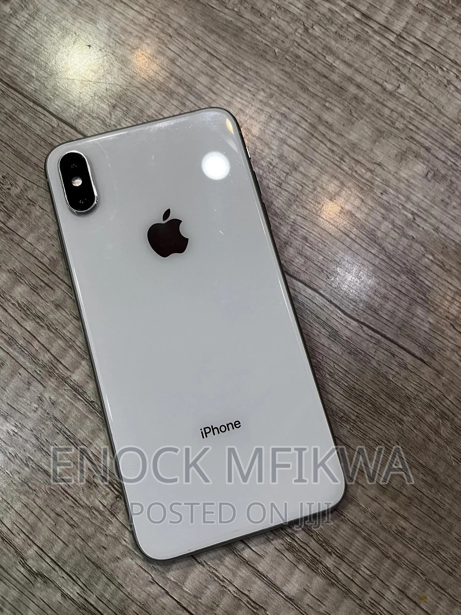 Apple iPhone XS Max 64 GB White