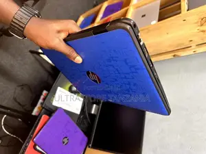 New Laptop HP Chromebook X360 4GB Intel Pentium SSD 256GB
