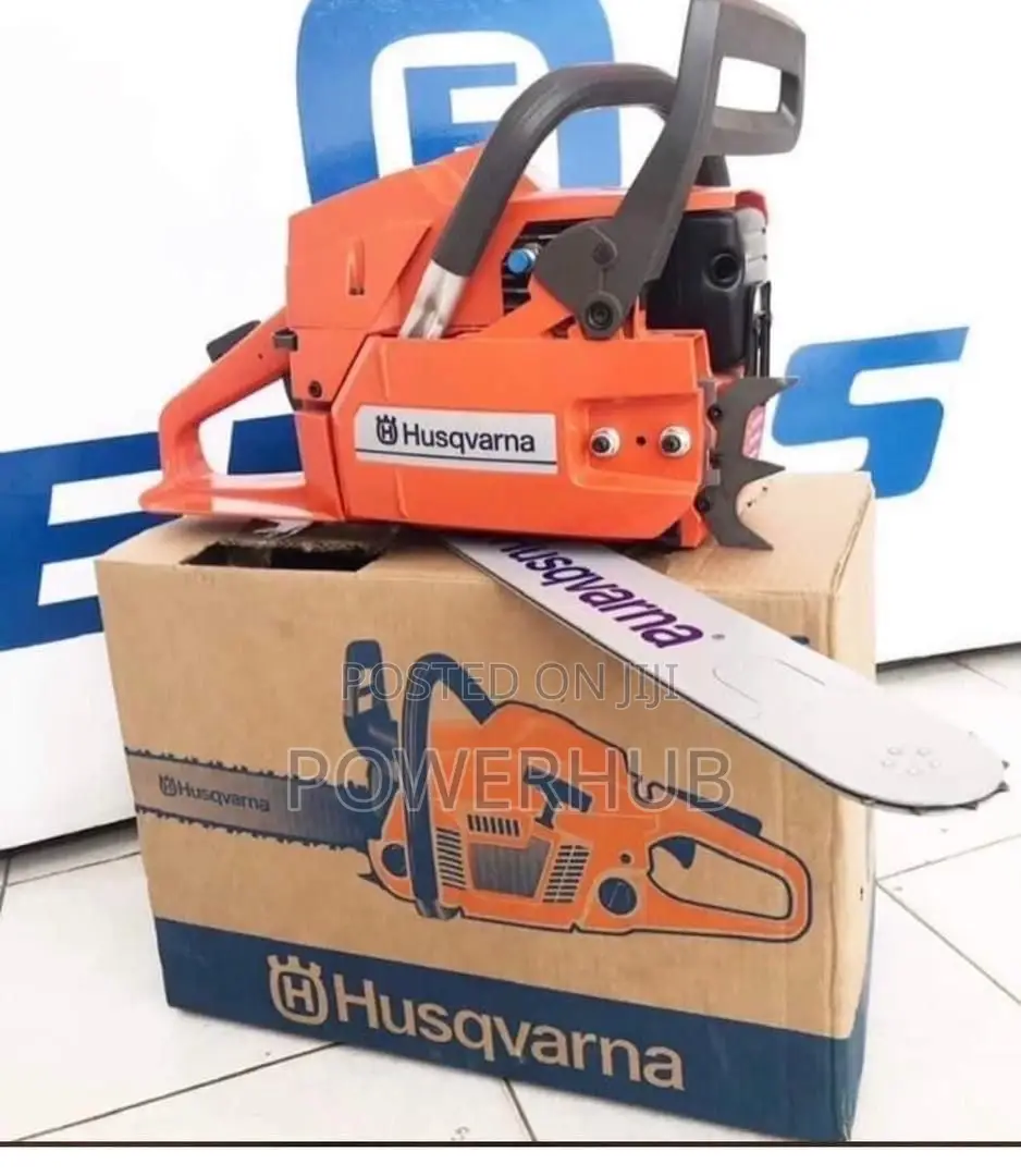 Husqurvan Chain Saw