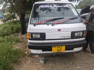 Toyota Lite-Ace 2006 White