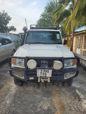 Toyota Land Cruiser 4.5 V8 DSL 2014 White