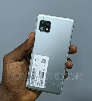 Photo - Sharp Aquos sense5G 64 GB Silver