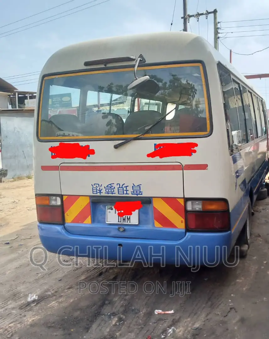 Toyota Coaster 2000 White