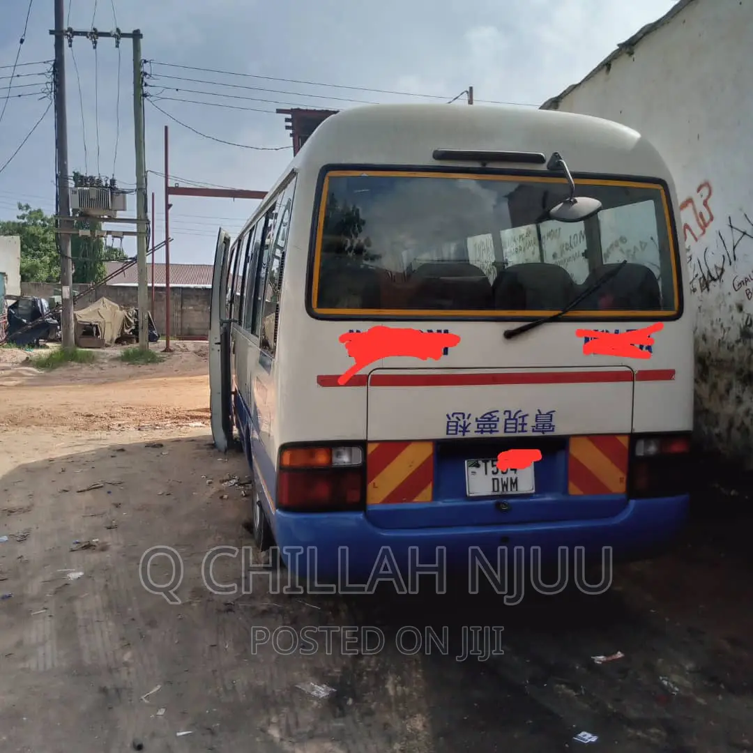 Toyota Coaster 2000 White
