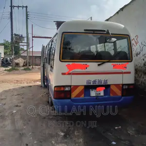 Toyota Coaster 2000 White