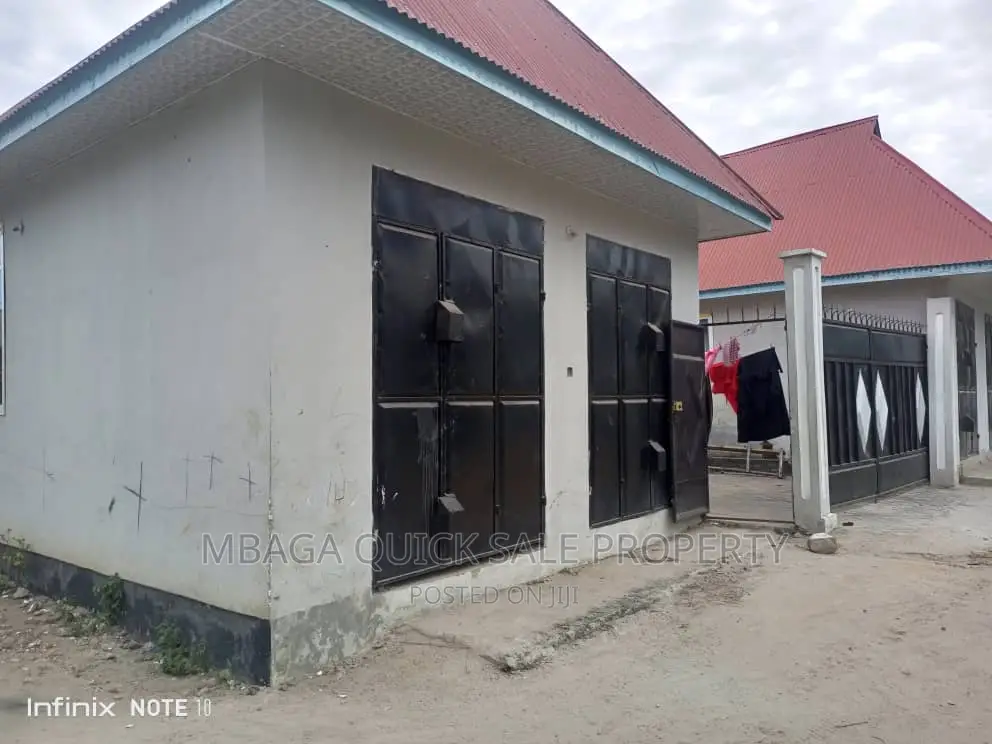 12bdrm House in Misewe, Mbagala for sale