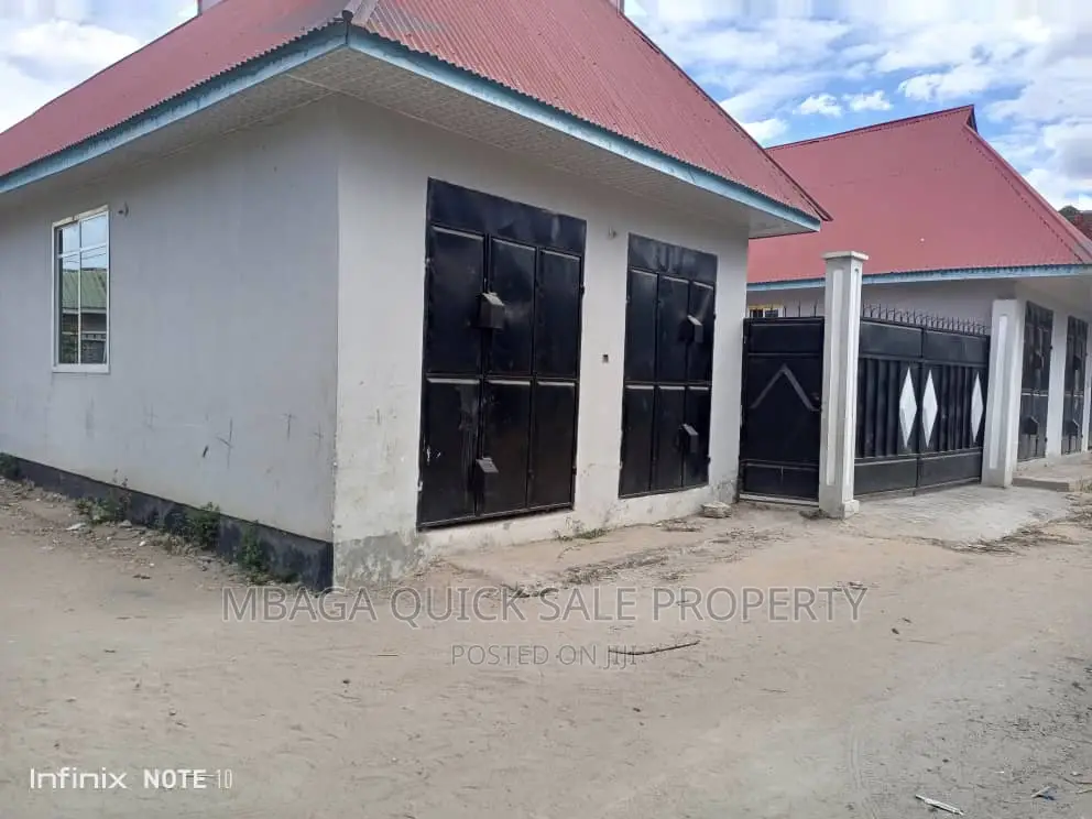12bdrm House in Misewe, Mbagala for sale