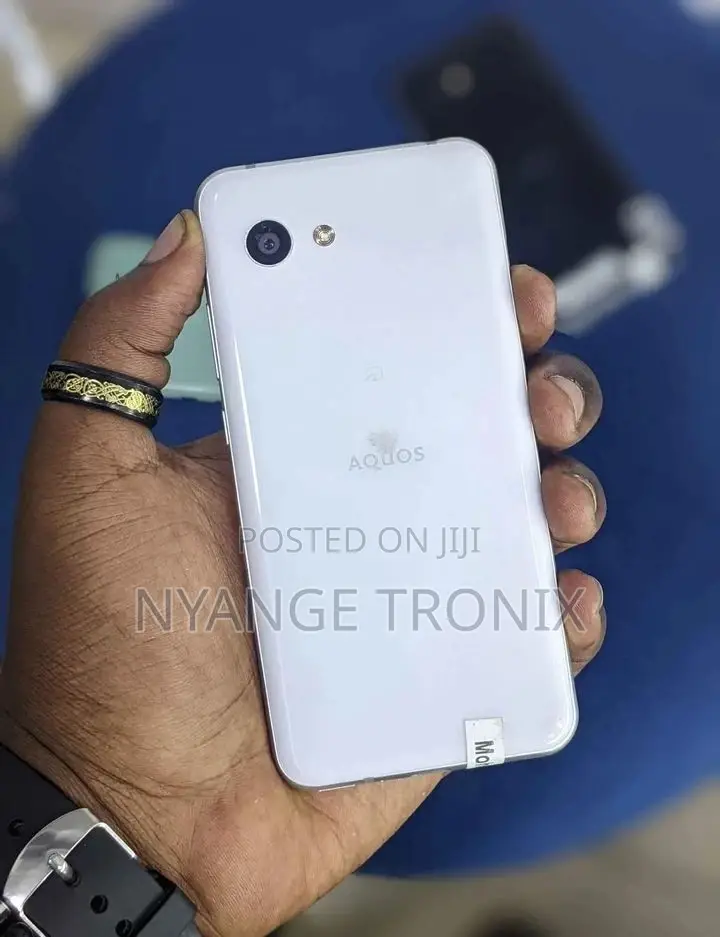 Mobile Phone 64 GB