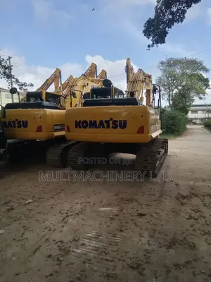 KOMATSU 210 LC Bland New