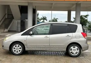 Toyota Corolla Spacio 2005 Silver