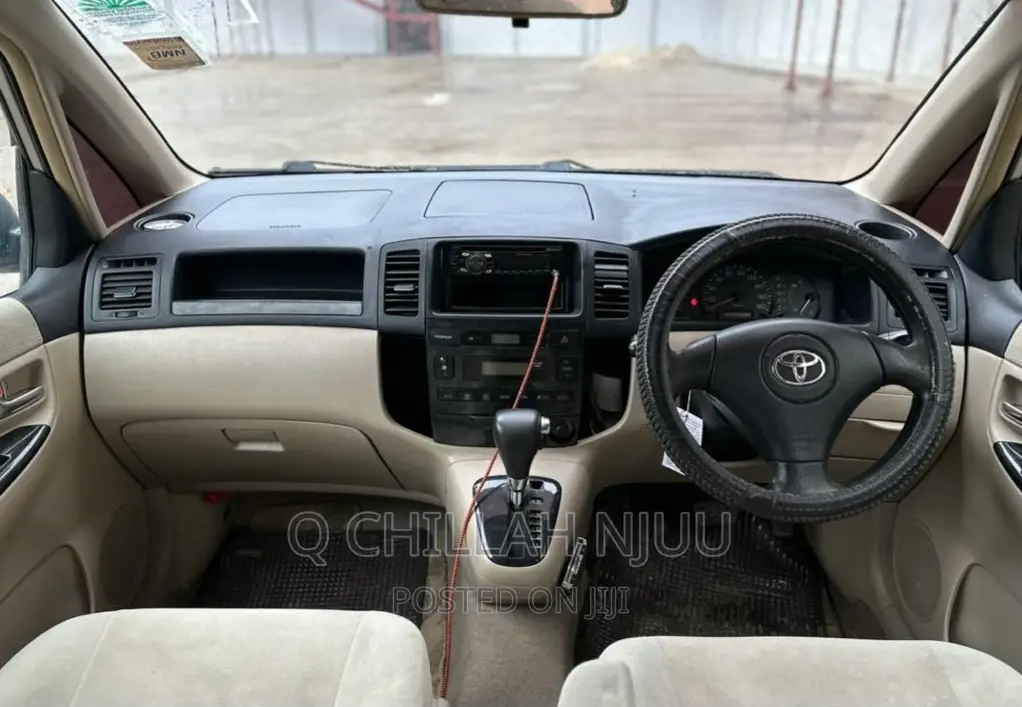 Toyota Corolla Spacio 2005 Silver