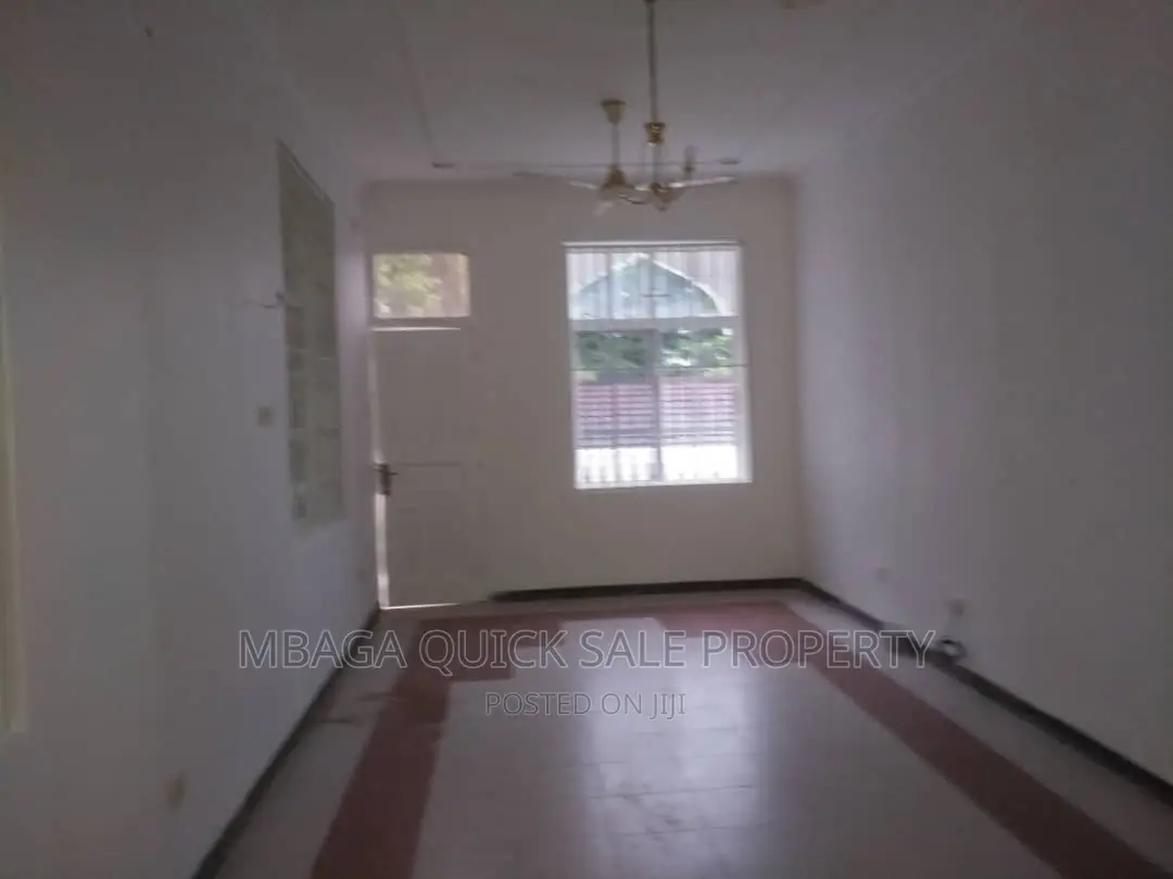 4bdrm Apartment in Mikocheni for rent