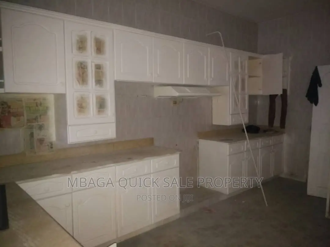 4bdrm Apartment in Mikocheni for rent