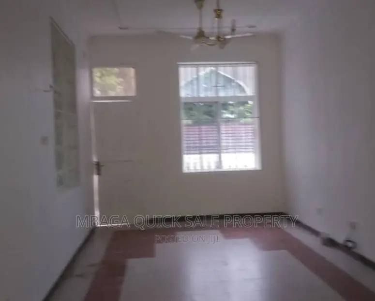 4bdrm Apartment in Mikocheni for rent