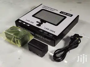 LED-300 On-camera Professional Video Light