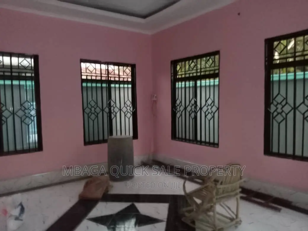 4bdrm House in Chamanzi Mikumi, Chamazi for sale