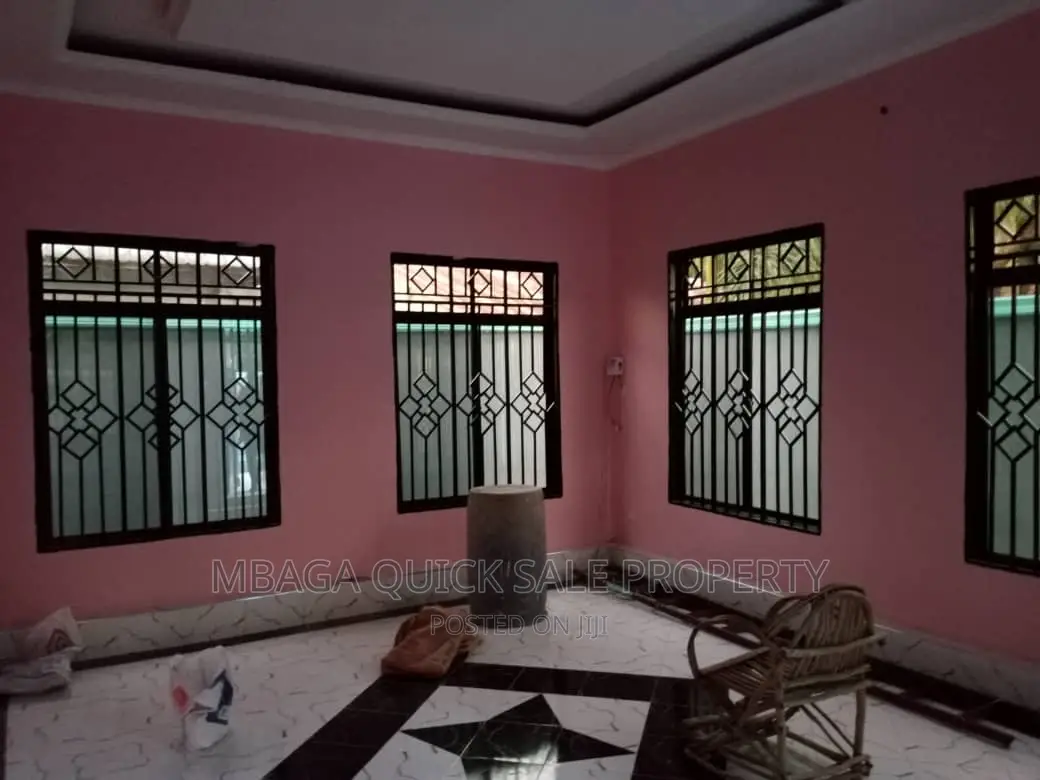4bdrm House in Chamanzi Mikumi, Chamazi for sale