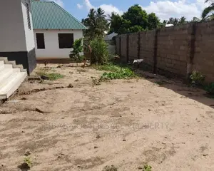 3bdrm House in Kigamboni Mwembe for sale