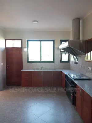 3bdrm House in Kigamboni South for sale