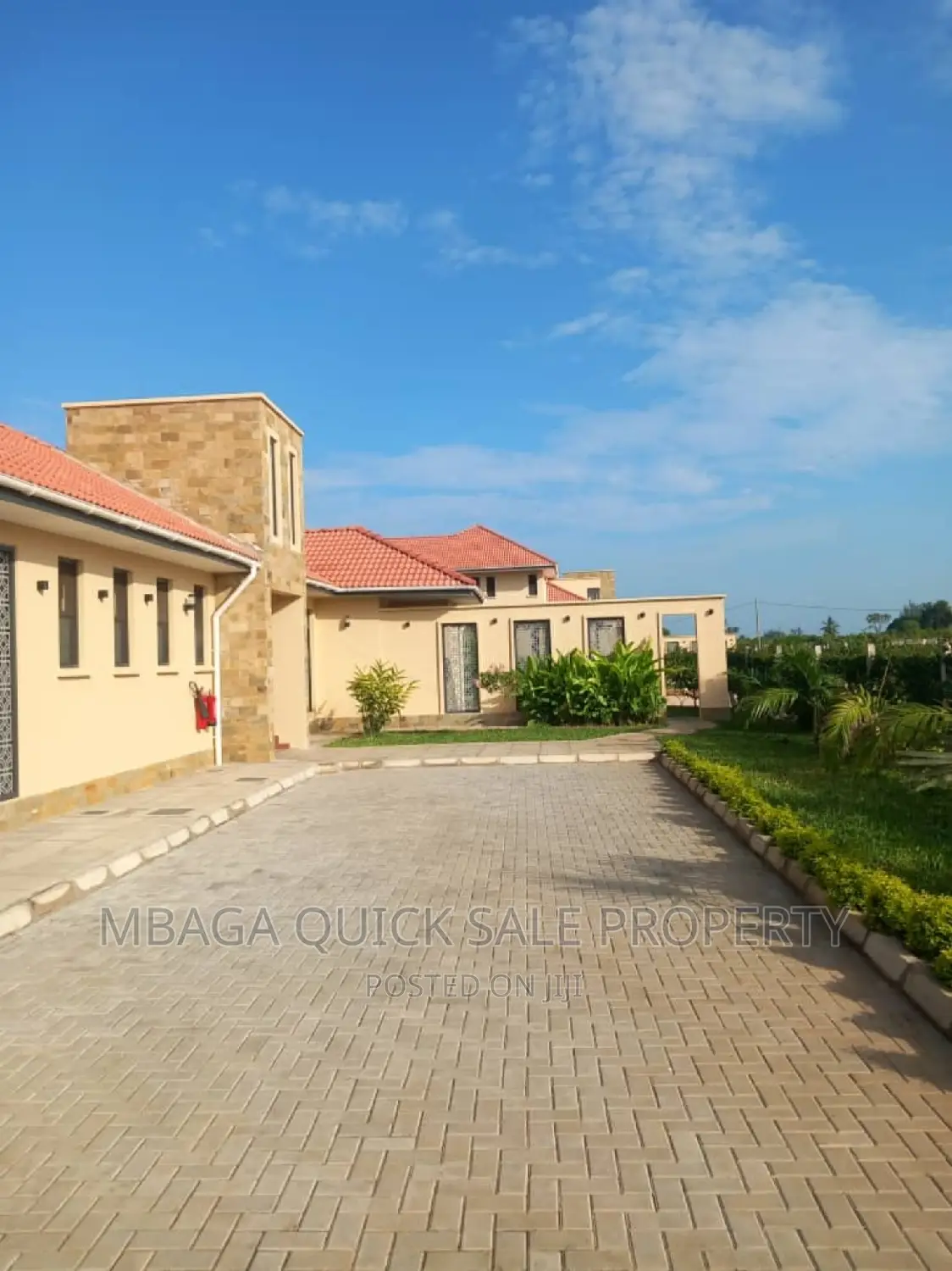 3bdrm House in Kigamboni South for sale