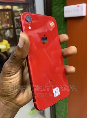Apple iPhone XR 64 GB Red