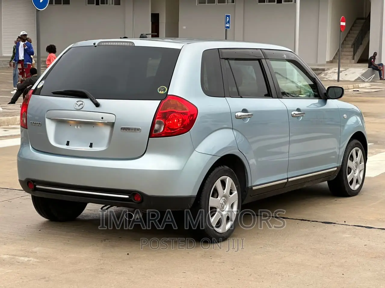 Mazda Verisa 2011 Gray