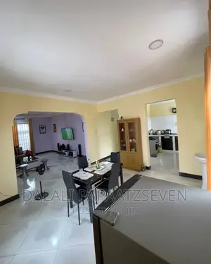 3bdrm House in Dalalipapaatzseven, Bunju for sale