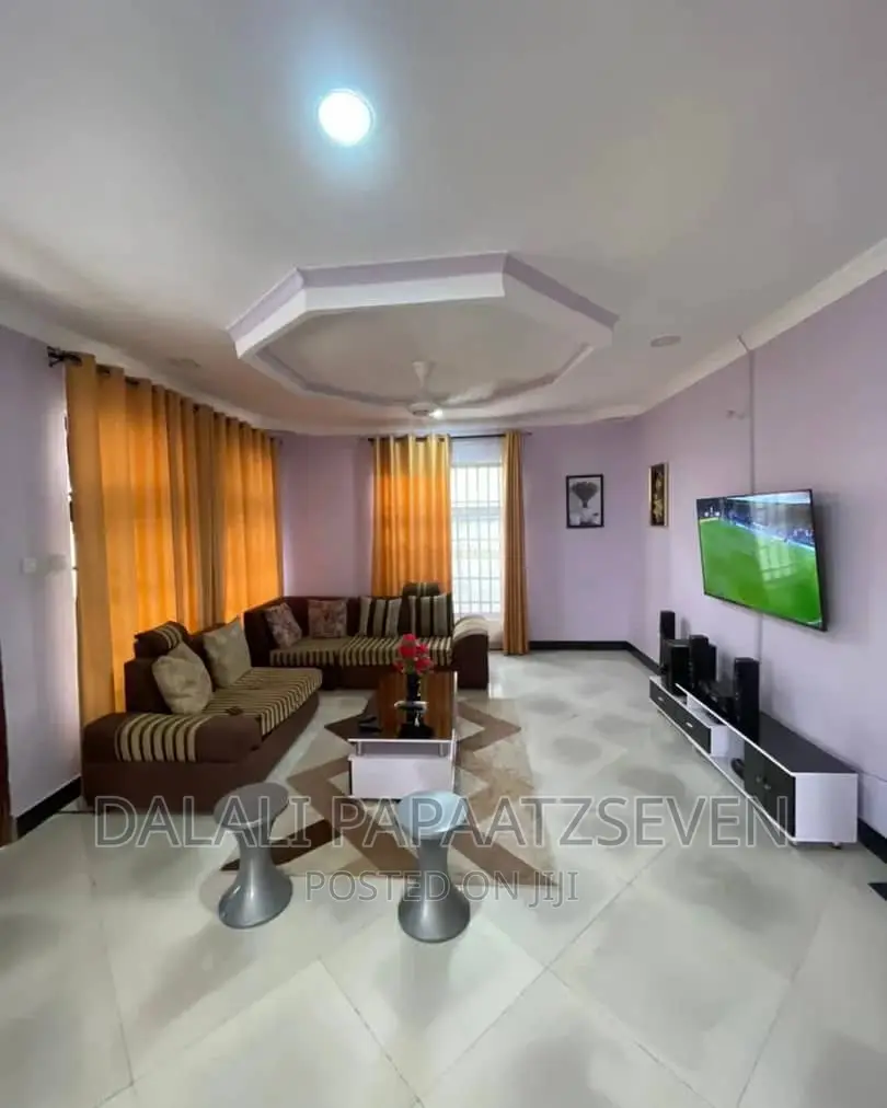 3bdrm House in Dalalipapaatzseven, Bunju for sale