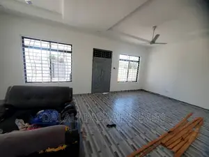 3bdrm House in Dalalipapaatzseven, Kinondoni for sale