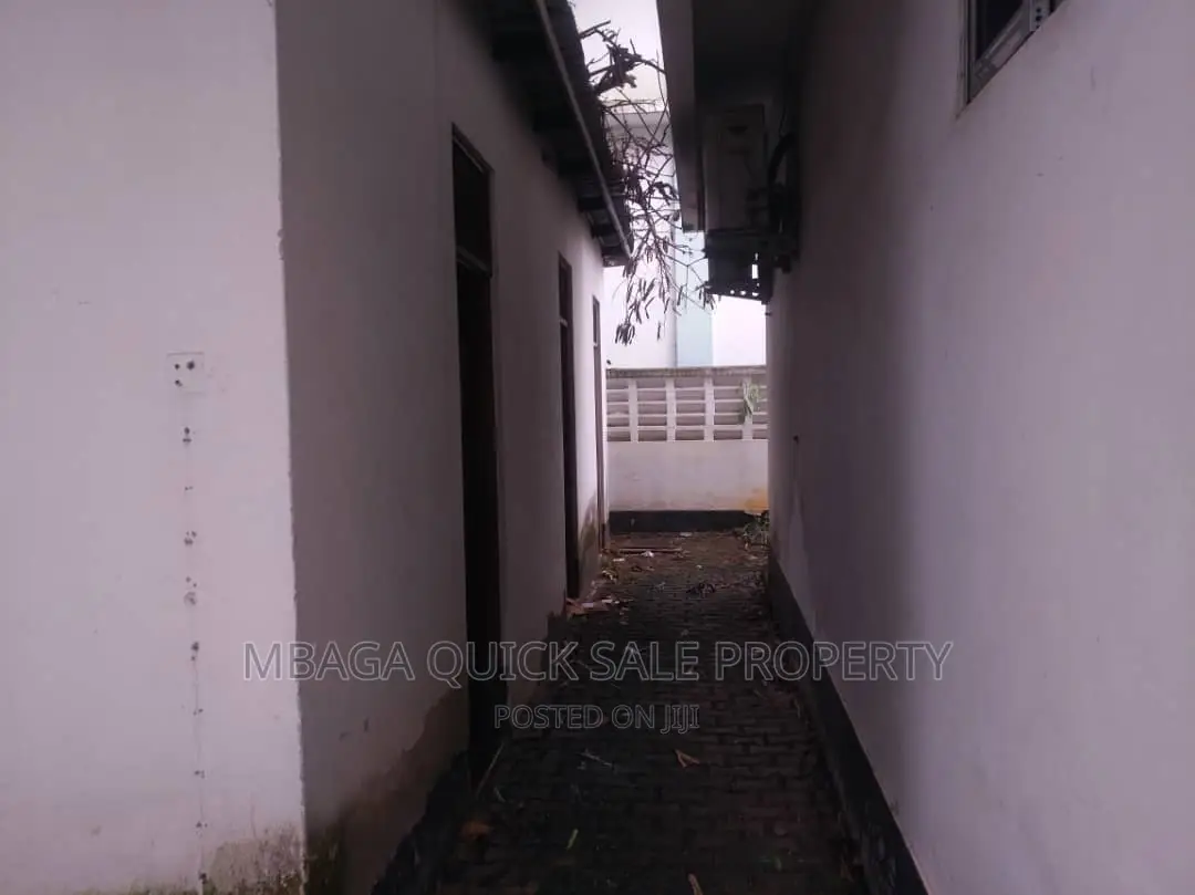 Furnished 4bdrm House in Mikocheni for rent