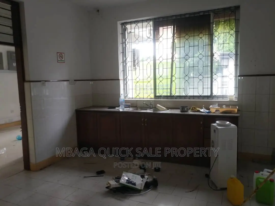Furnished 4bdrm House in Mikocheni for rent