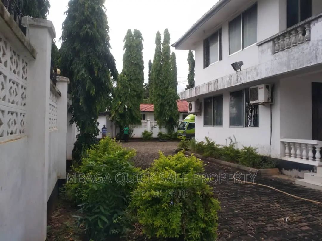 Furnished 4bdrm House in Mikocheni for rent