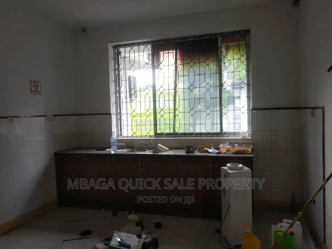 Furnished 4bdrm House in Mikocheni for rent