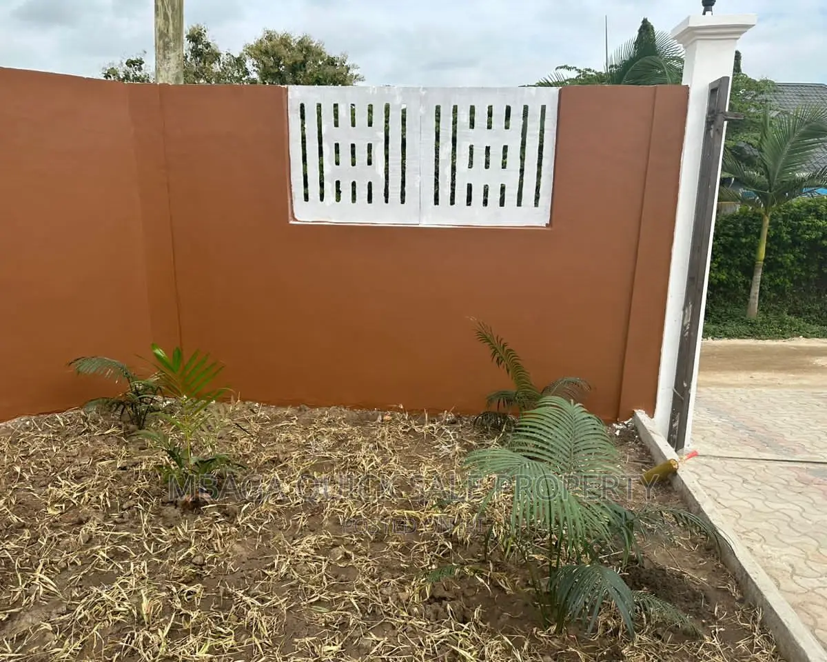 3bdrm House in Bunju for sale