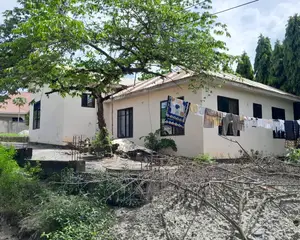 5bdrm House in Kibamba for sale